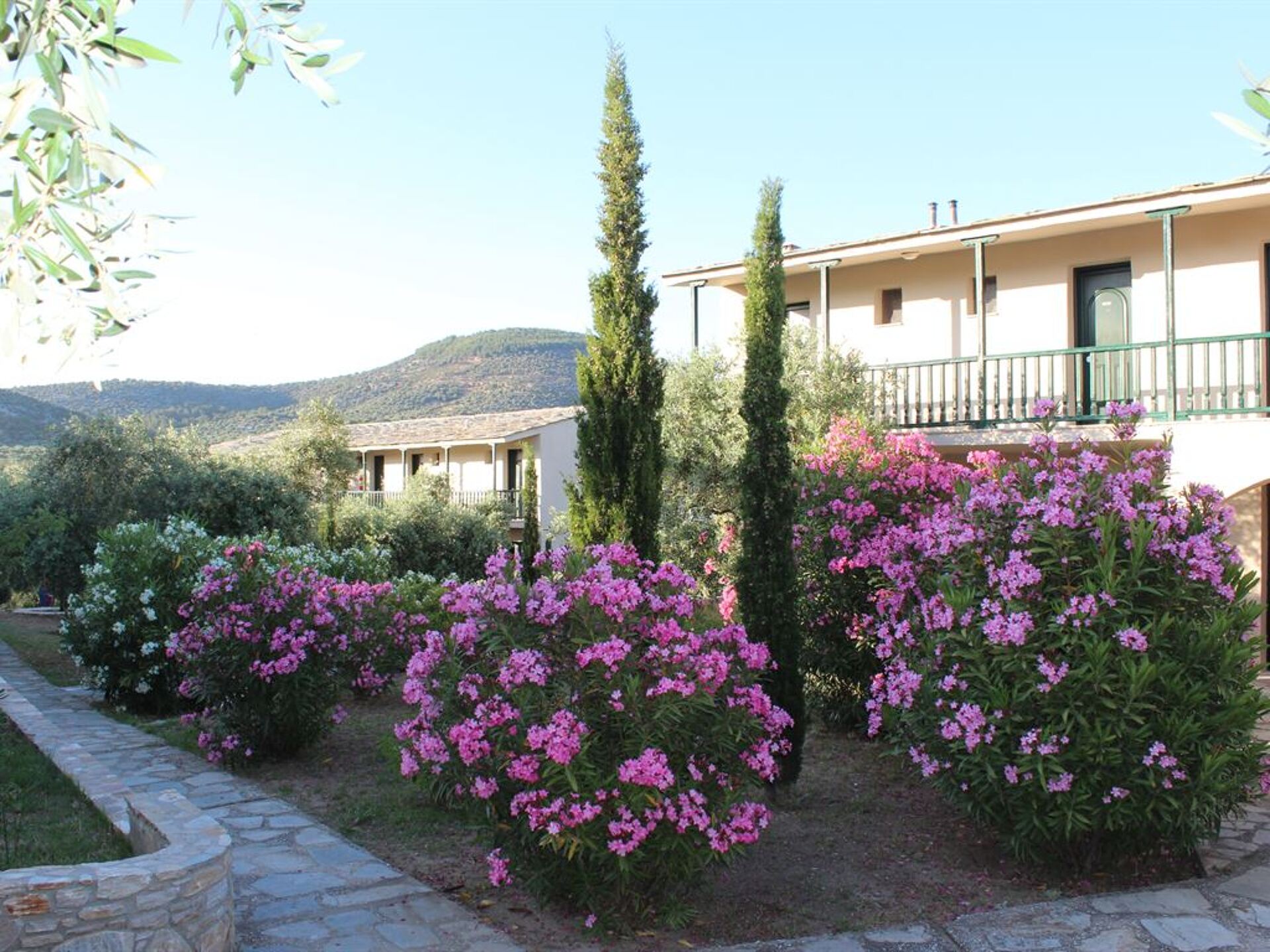 Aeria Hotel 3* 4