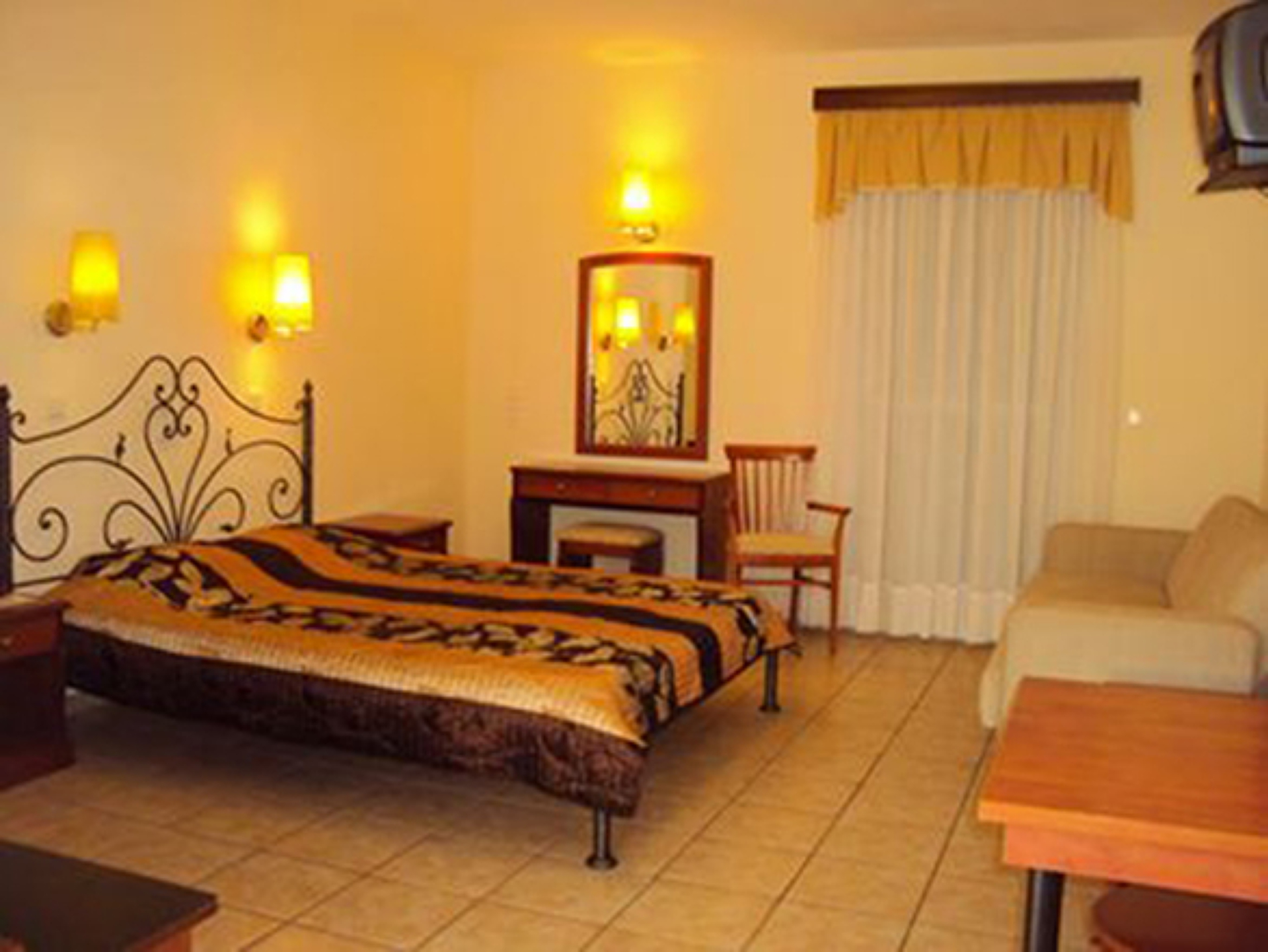 Amalia Hotel 3* 8