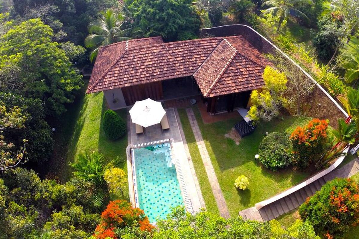 Cocoon Resort & Villas 4* 0