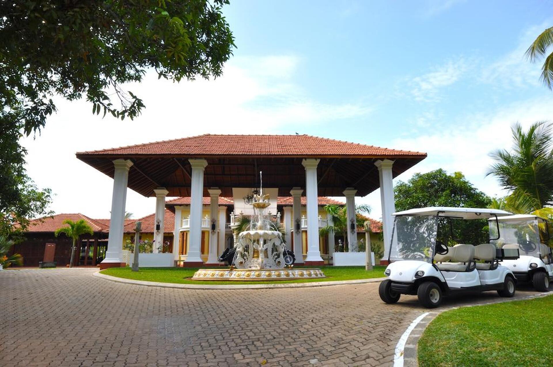 Cocoon Resort & Villas 4* 11