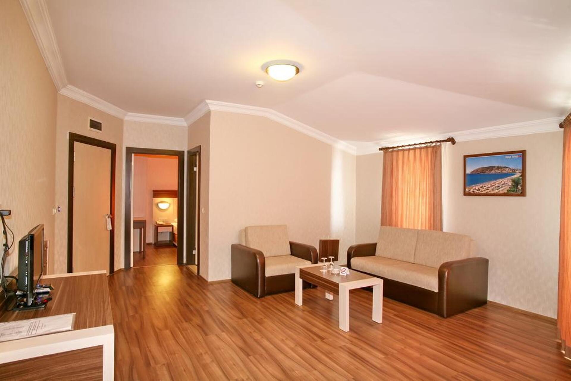 Hawaii Suite Beach 3* 9