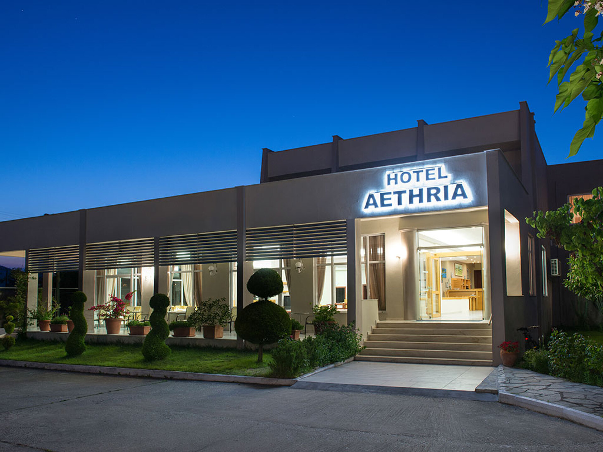Aethria Hotel 3* 12