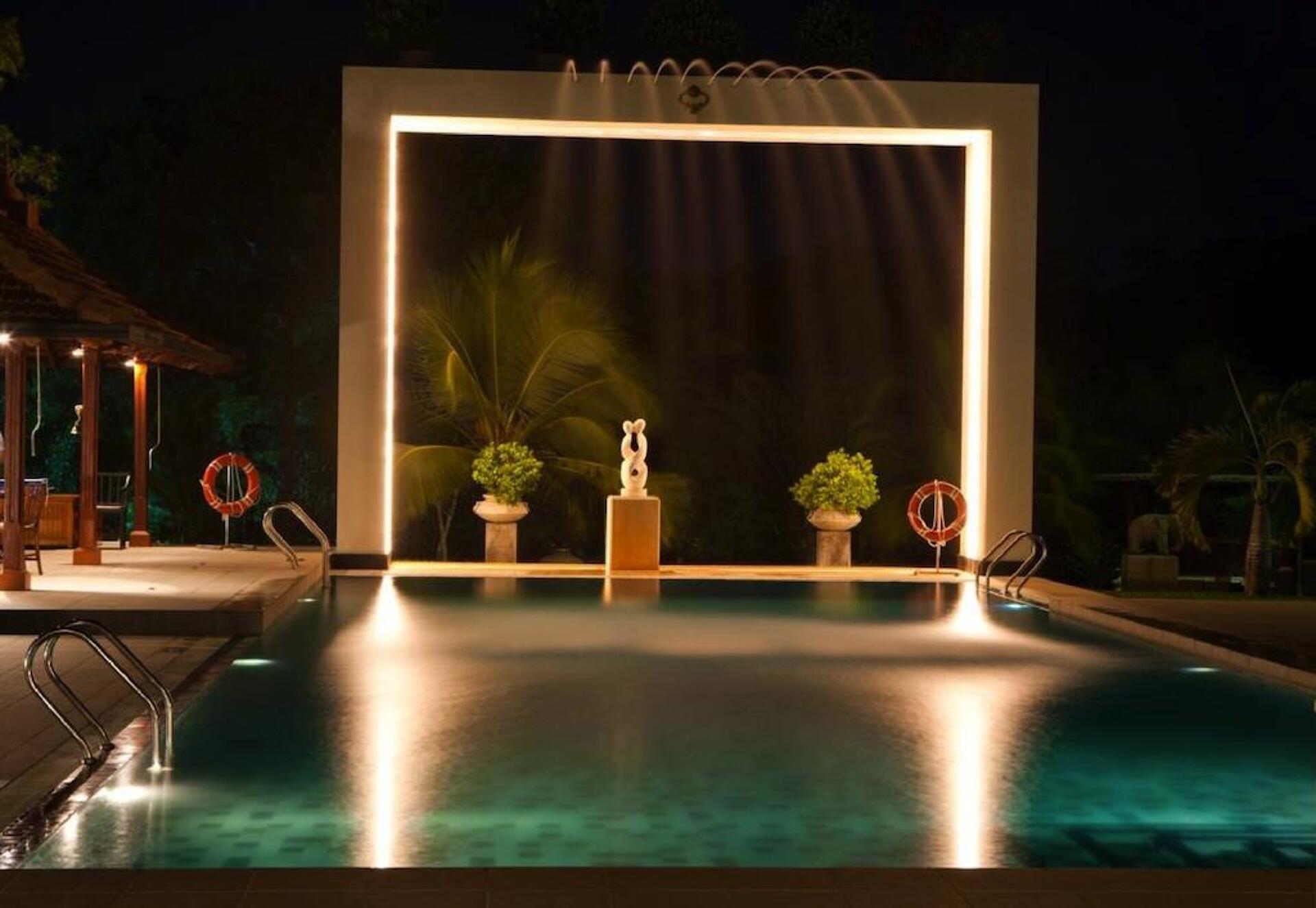 Cocoon Resort & Villas 4* 32