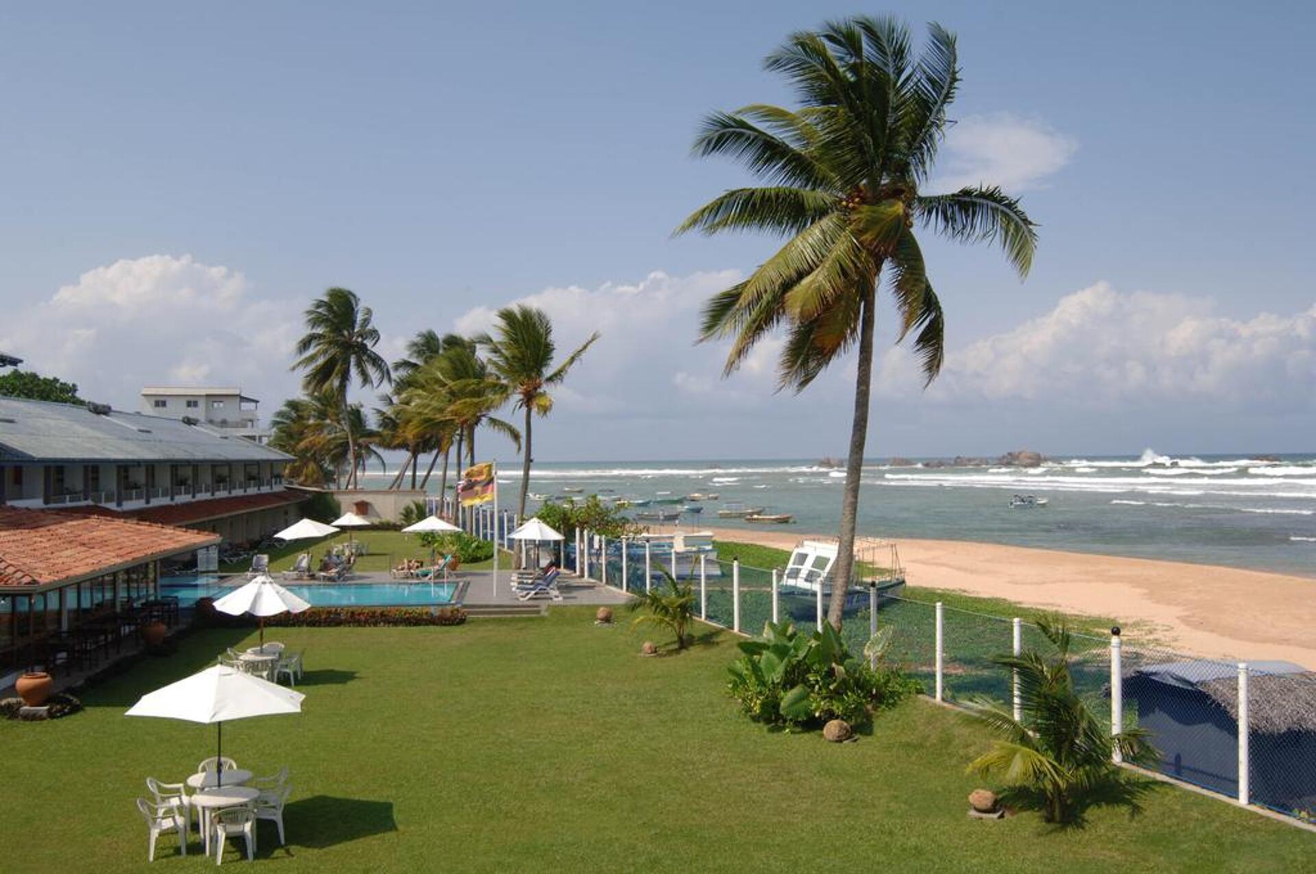 Coral Sands Hotel 3* 2