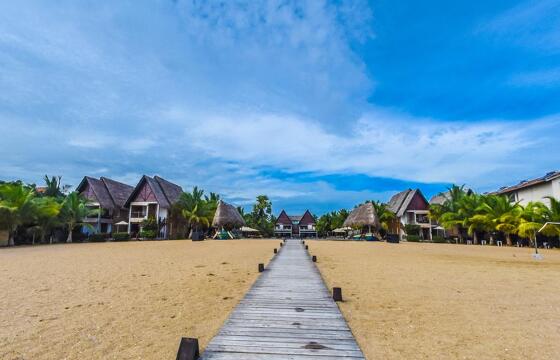 Maalu Maalu Resorts & Spa