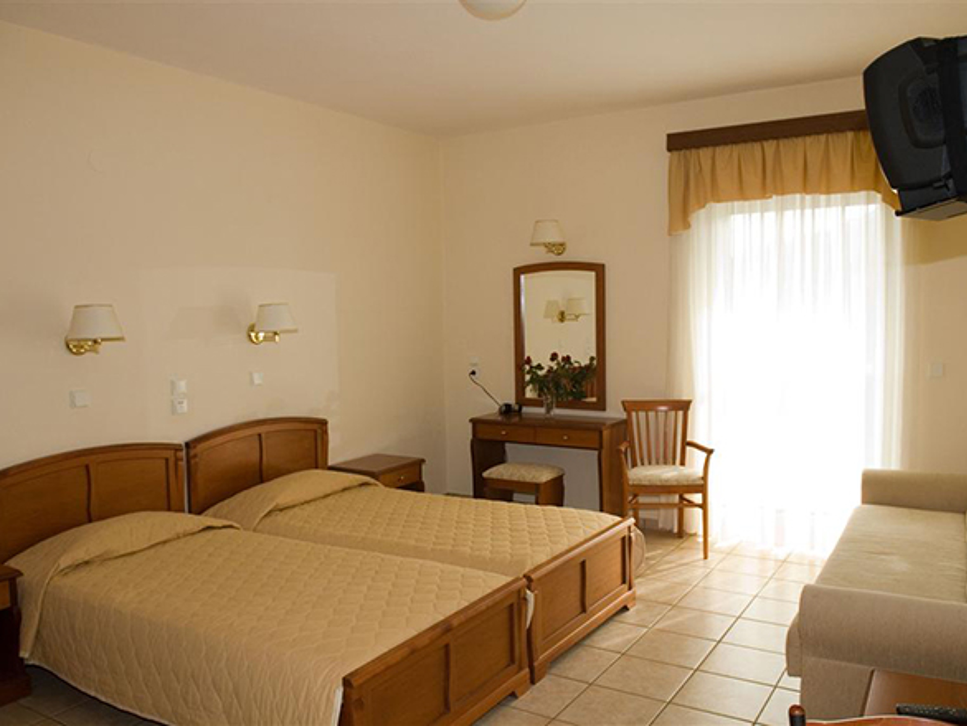 Amalia Hotel 3* 6