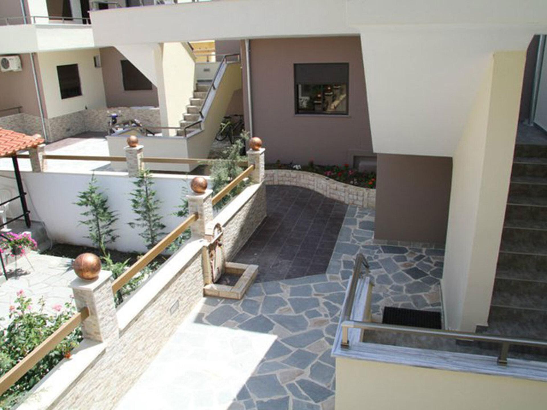 Aphrodite Hotel 2* 2