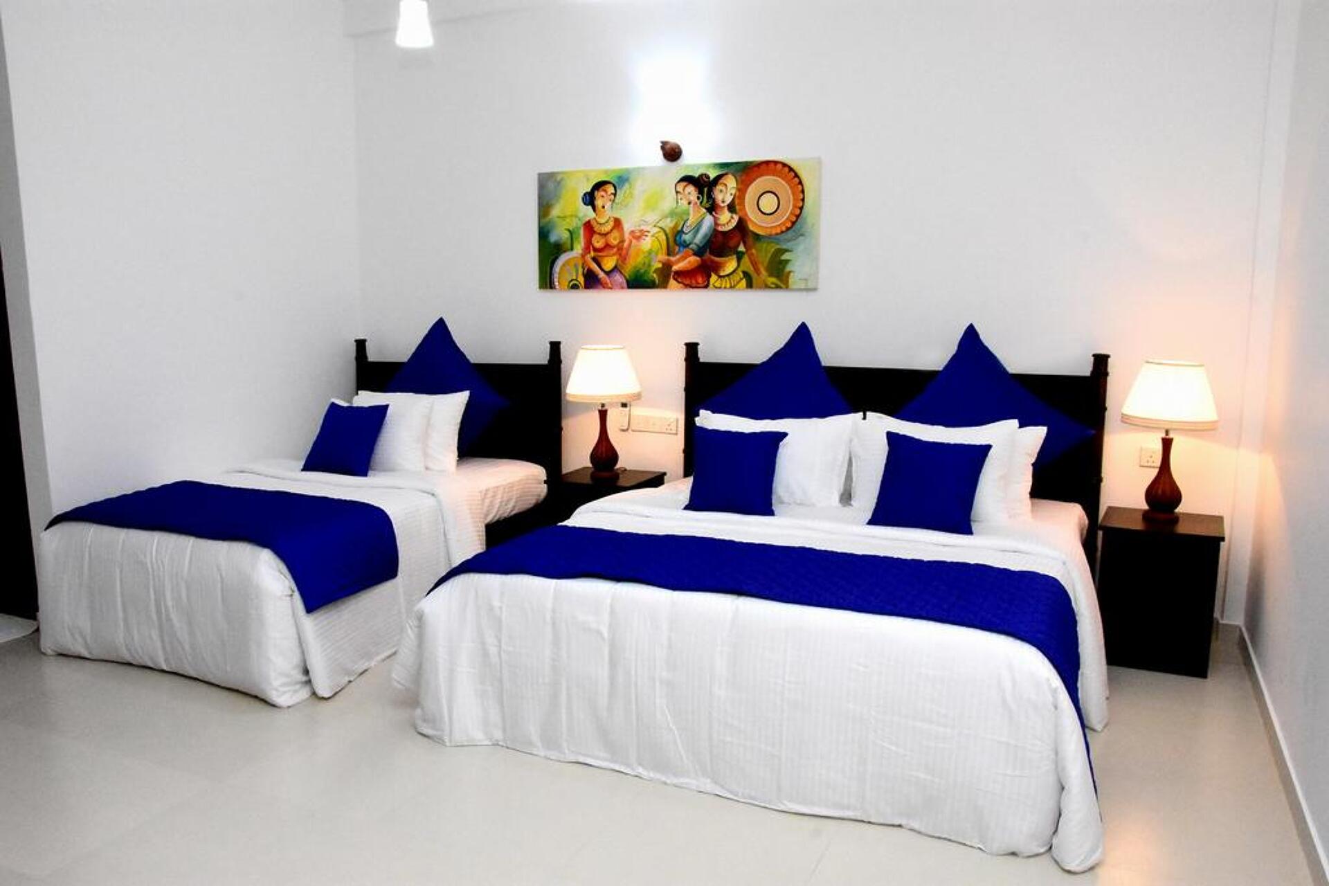 Blue Spring Hotel 8
