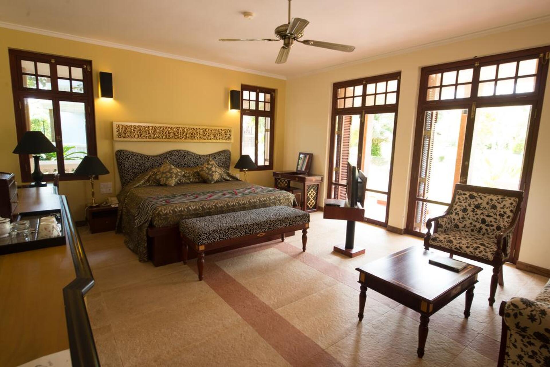 Cocoon Resort & Villas 4* 6