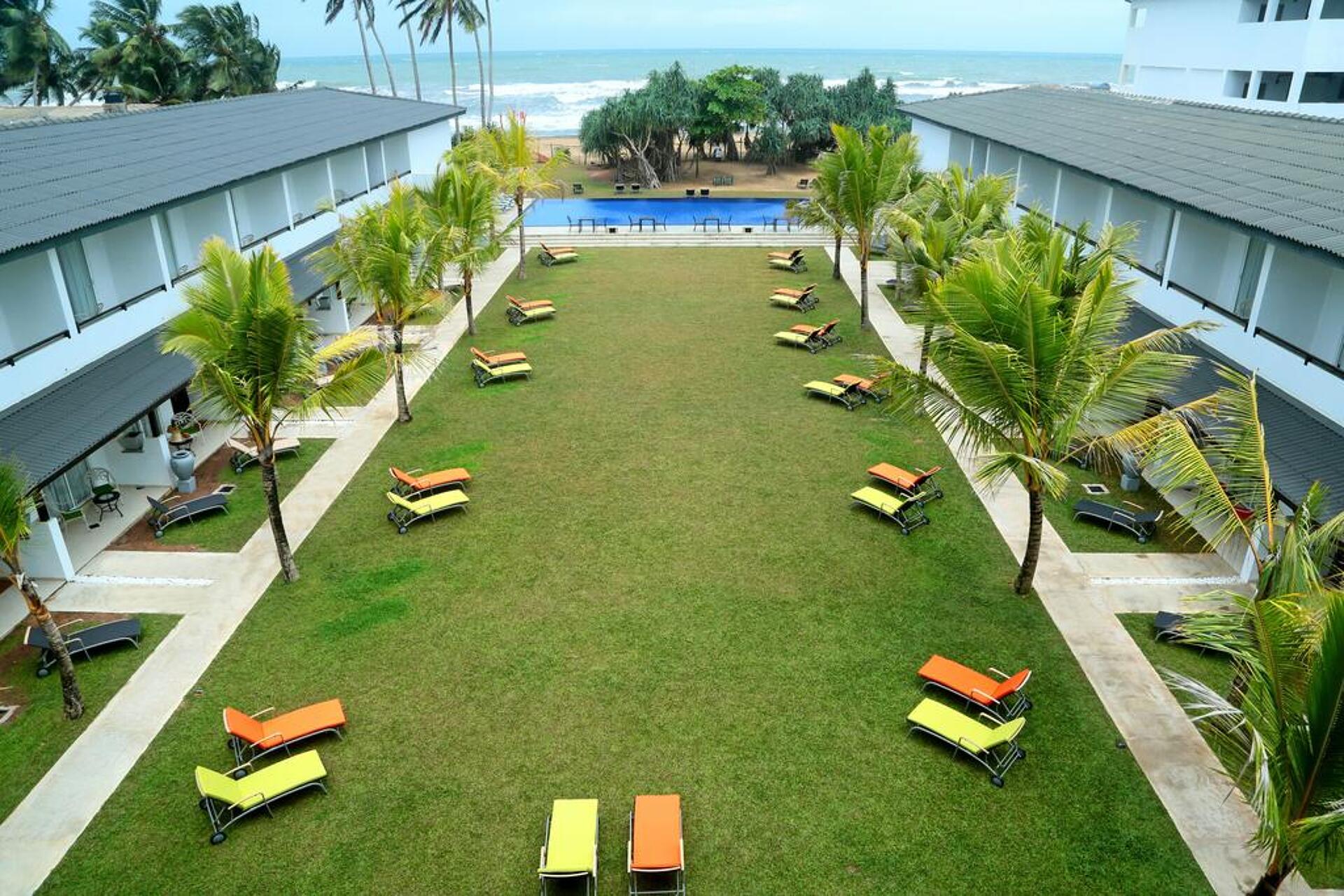 Coco Royal Beach Resort 3