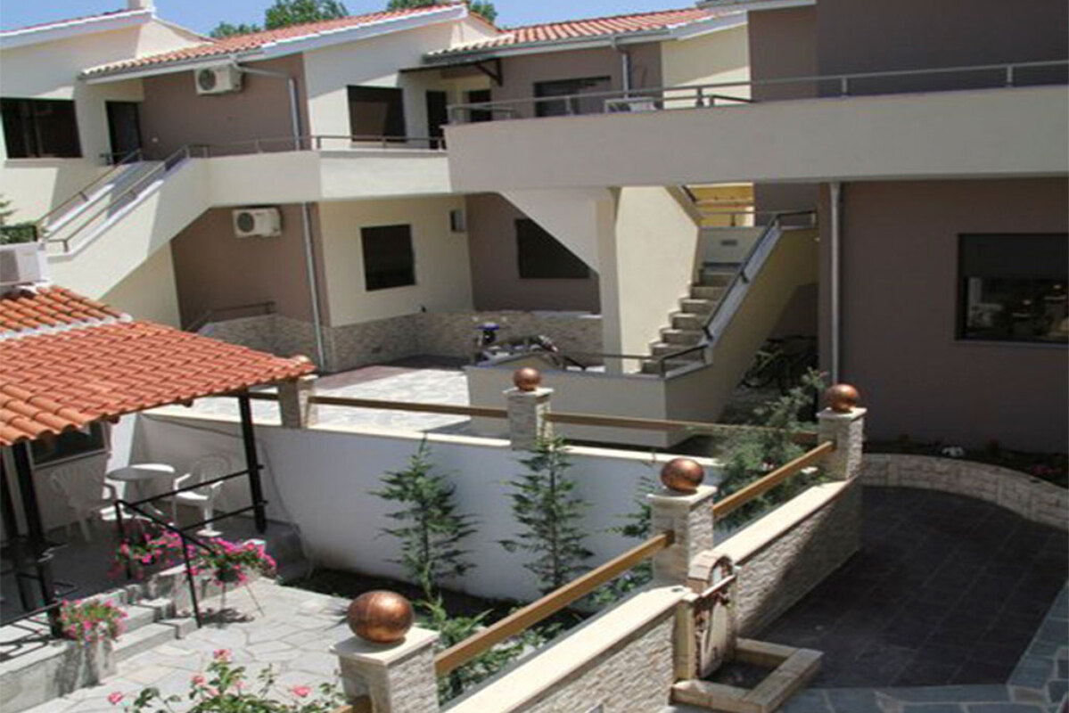 Aphrodite Hotel 2* 1
