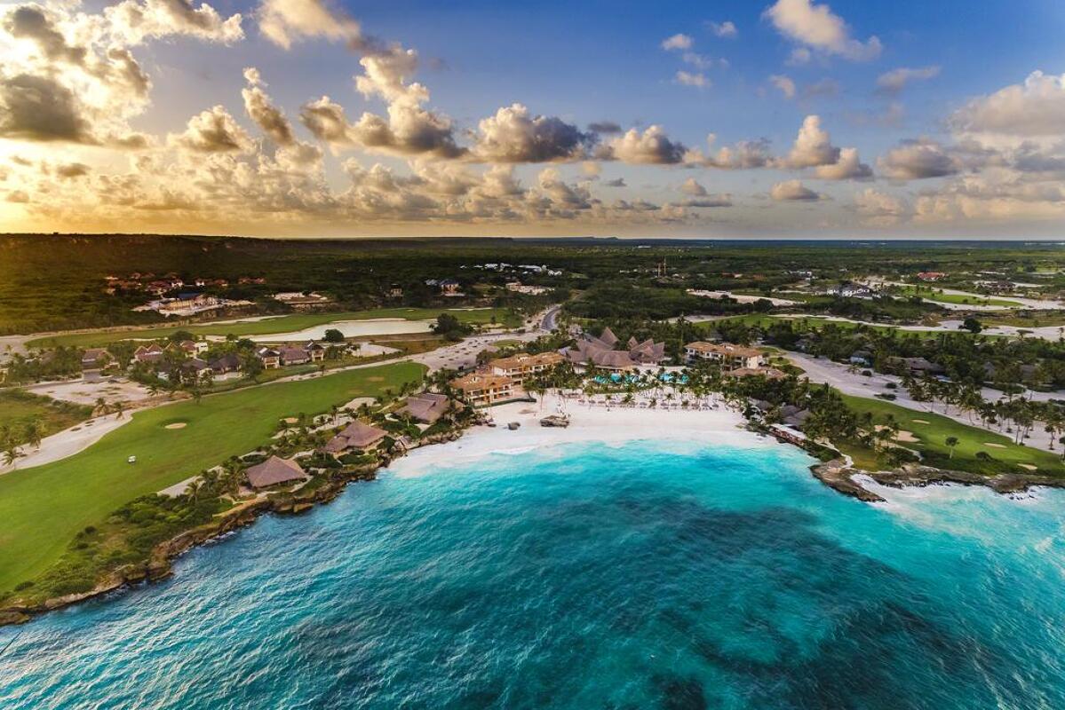 Eden Roc at Cap Cana 5* 0