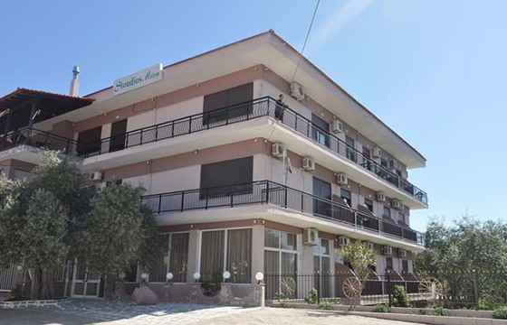 Meni Studios