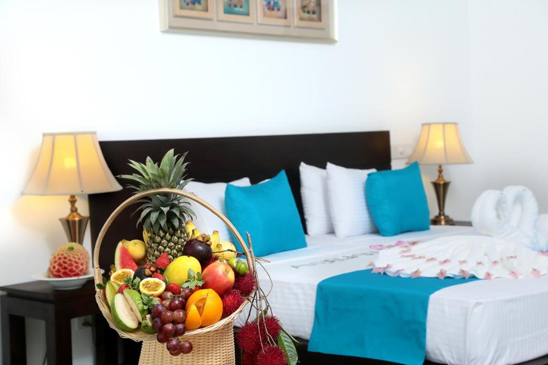 Coco Royal Beach Resort 7