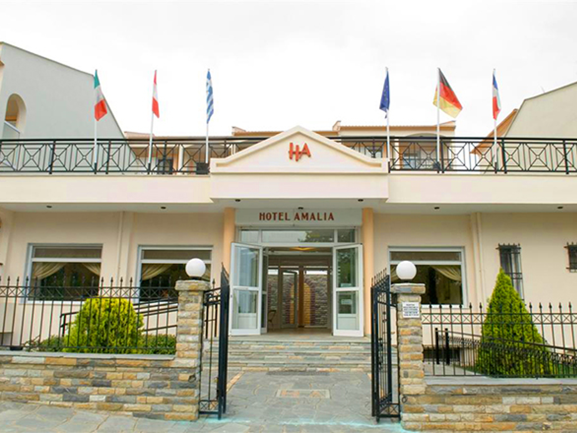 Amalia Hotel 3* 0