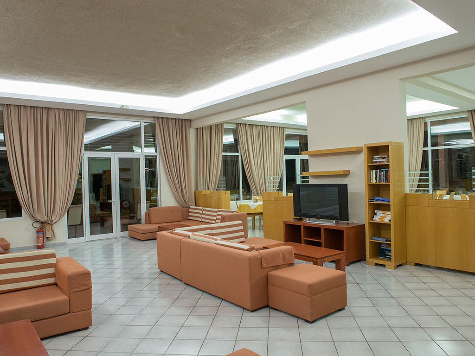 Aethria Hotel 3* 15