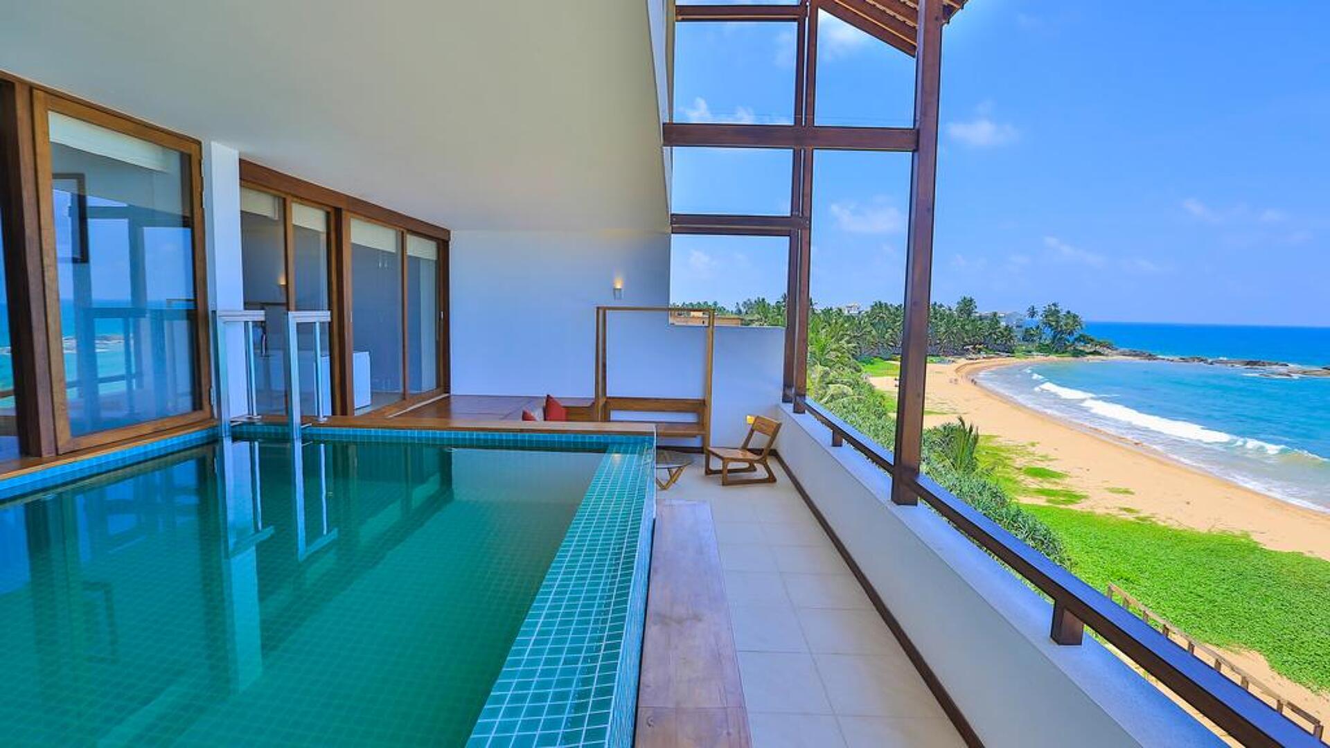 Pandanus Beach Resort & Spa 4* 32