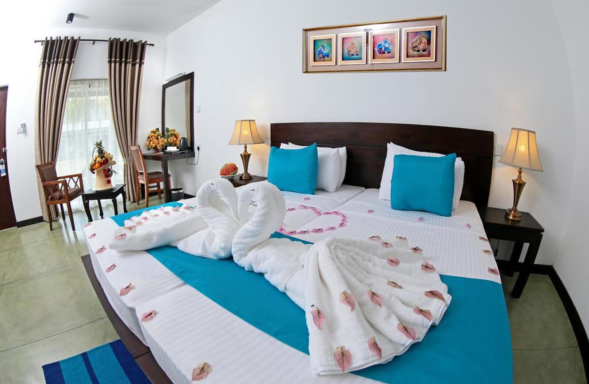 Coco Royal Beach Resort 33