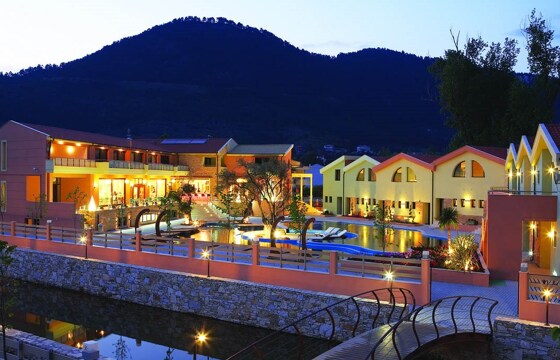 Alexandra Golden Boutique Hotel