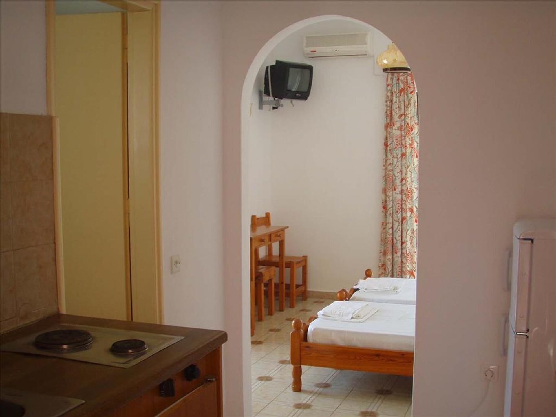 Evi Ariti Apartments 8