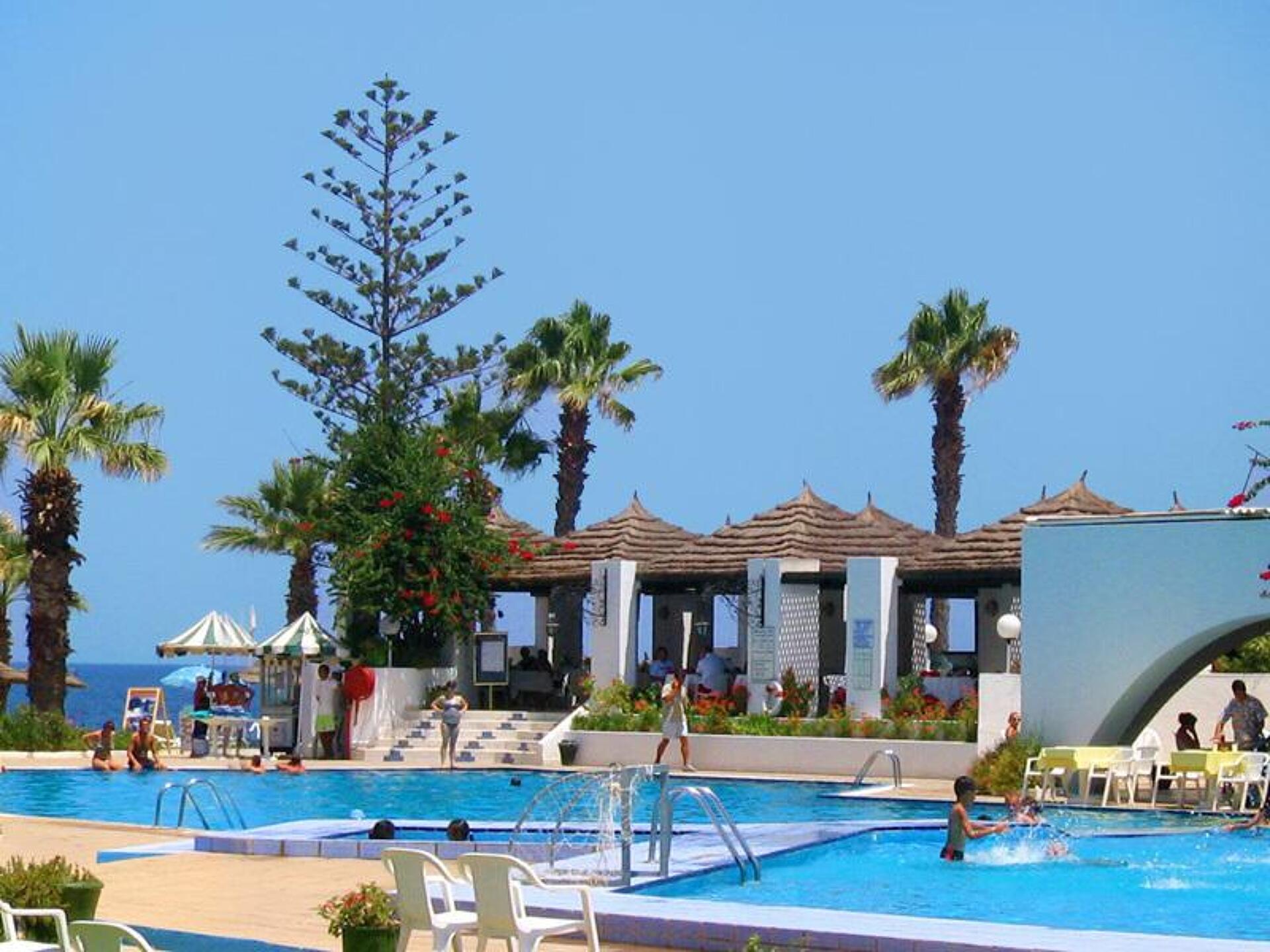 Orient Palace 5* 24