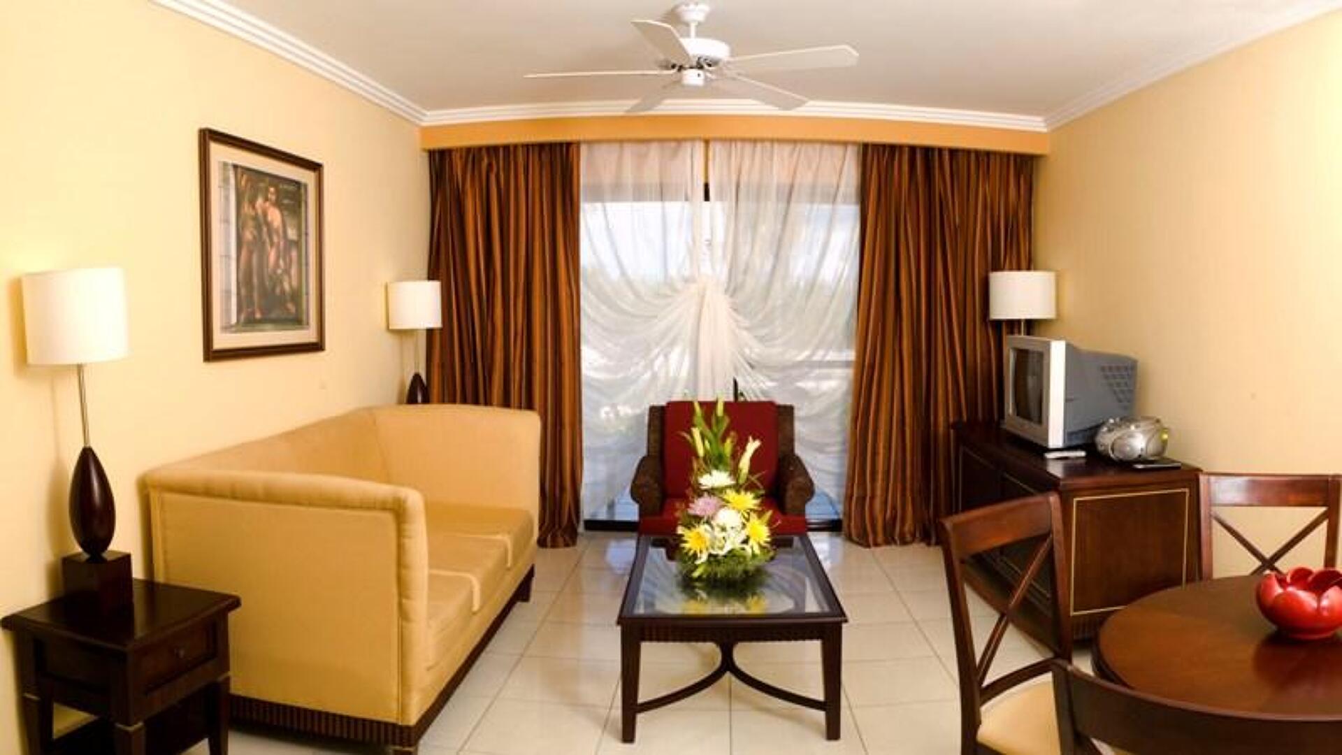 Iberostar Laguna Azul 5* 7