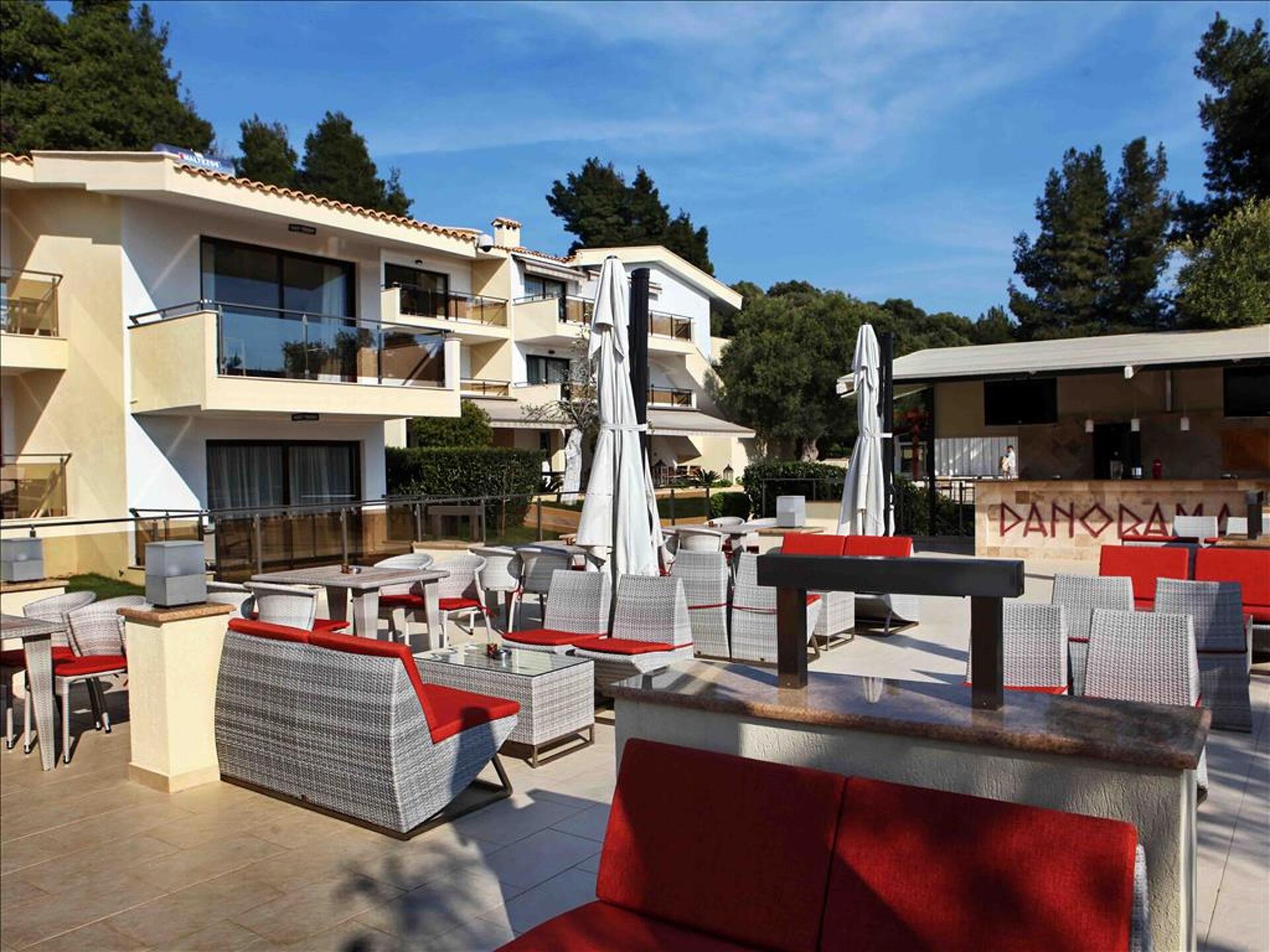 Cronwell Rahoni Park Hotel 5* 2