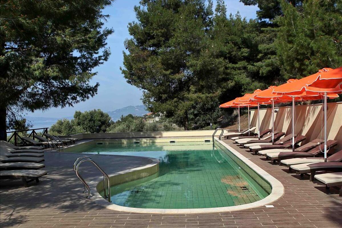 Cronwell Rahoni Park Hotel 5* last
