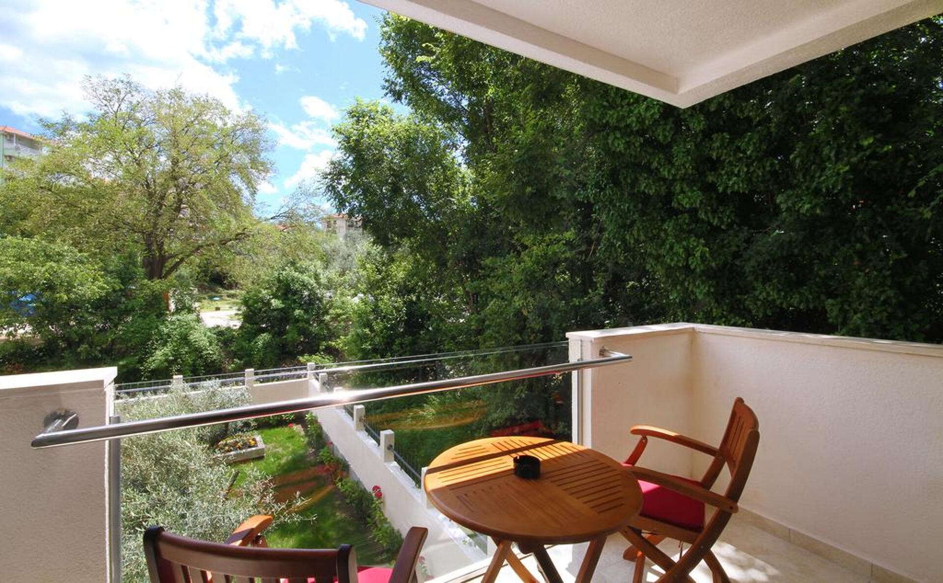 Nadezda Hotel 4* 9