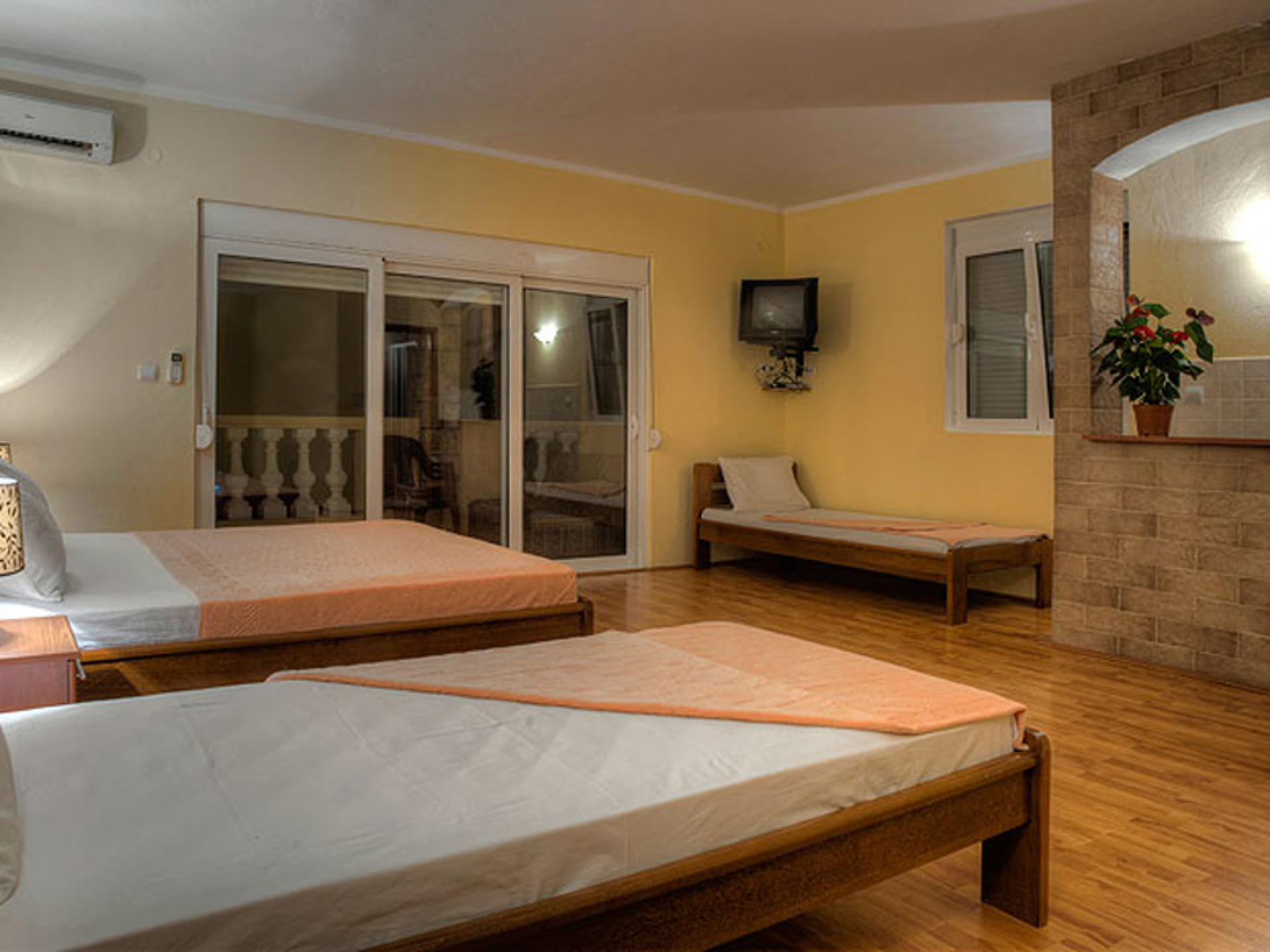 Villa Castellamare 3* 7