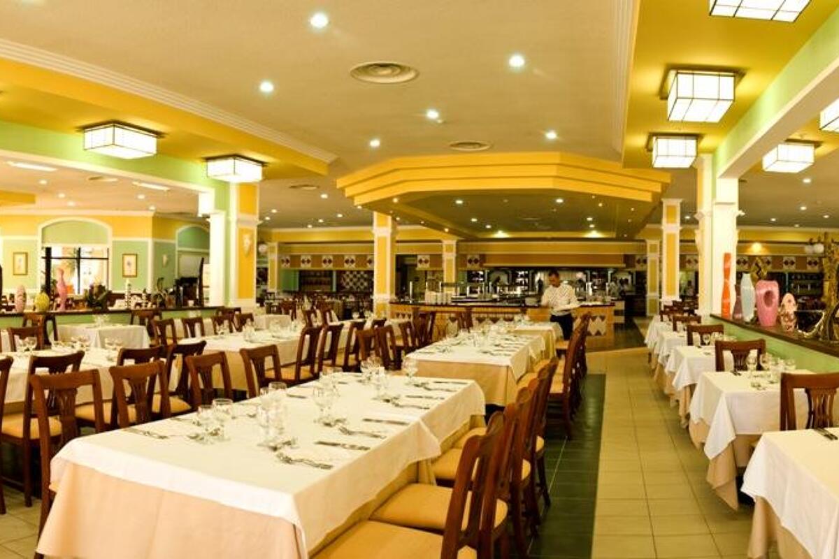 Iberostar Laguna Azul 5* 2