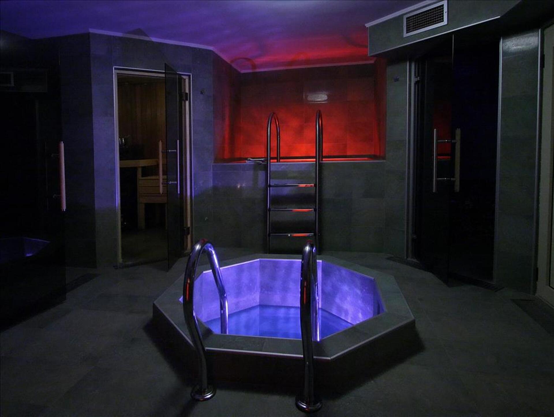Cronwell Rahoni Park Hotel 5* 16
