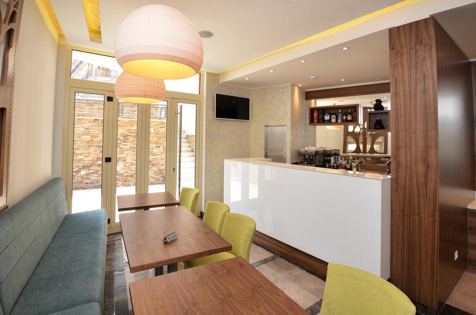 Atina Hotel 4* 3