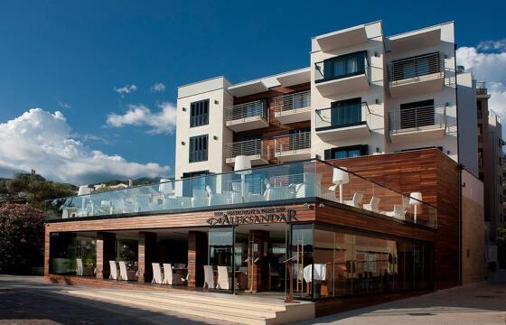Aleksandar Hotel & Wine Bar