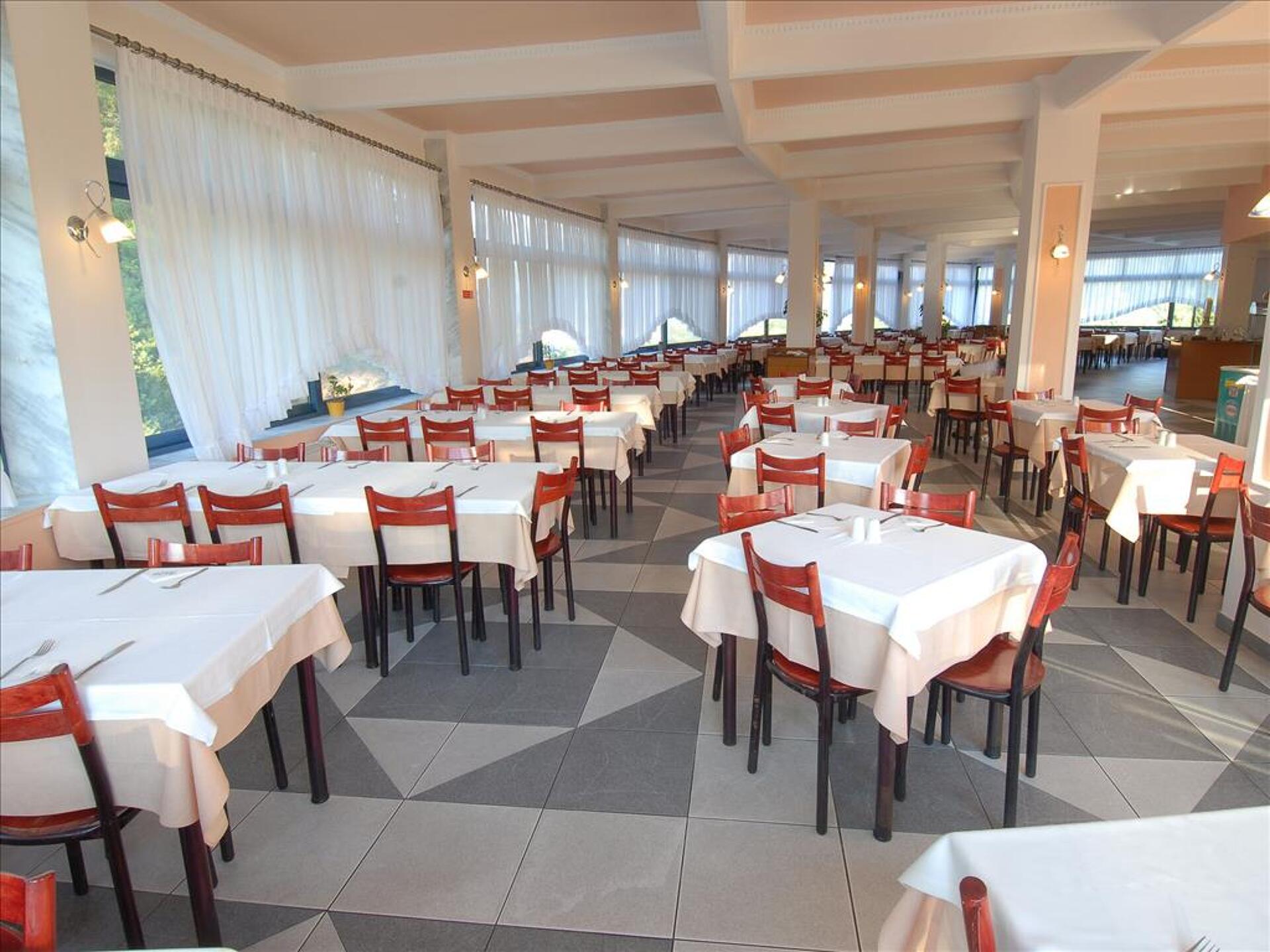 Atrium Hotel 3* 20