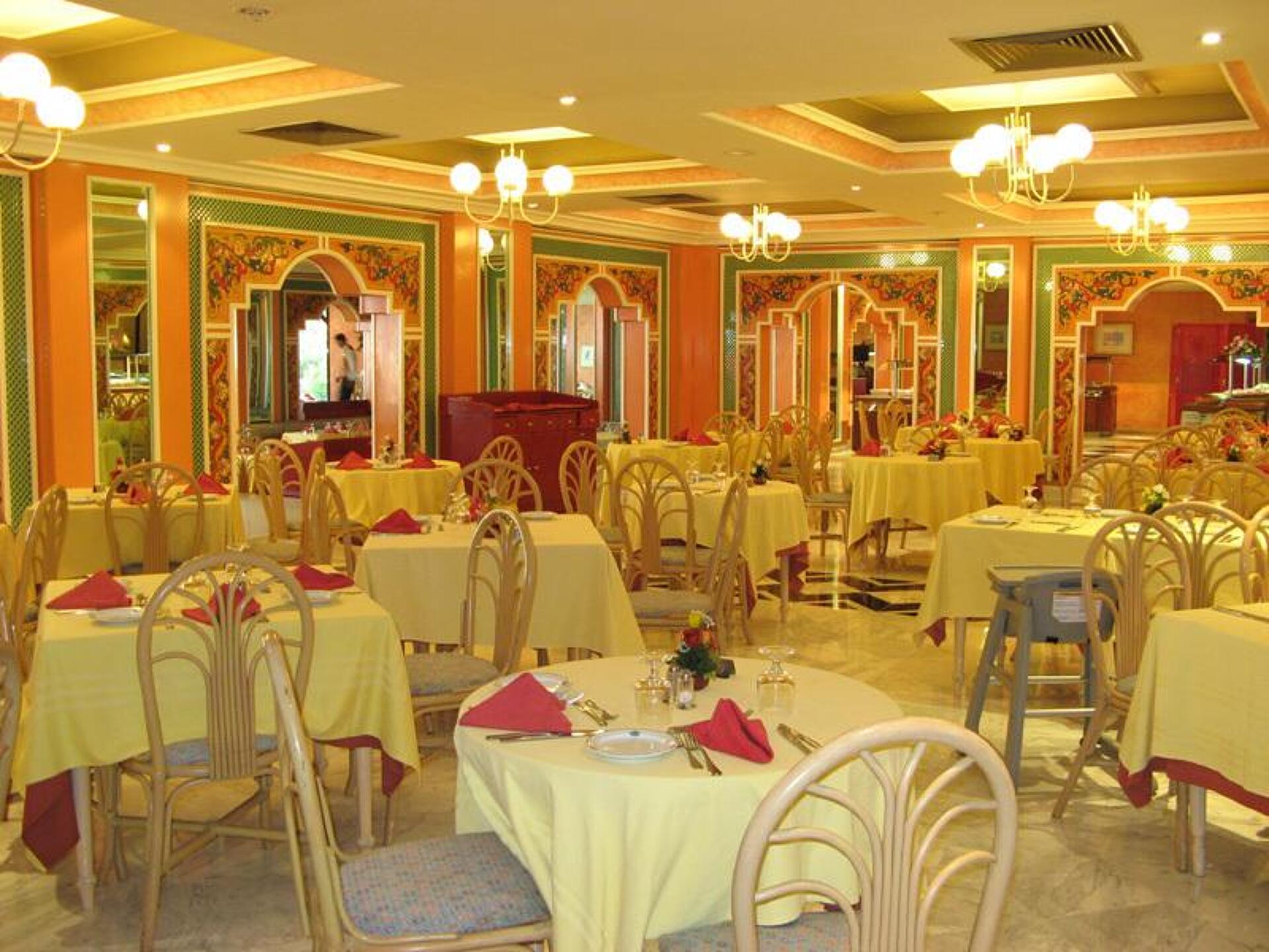 Orient Palace 5* 27