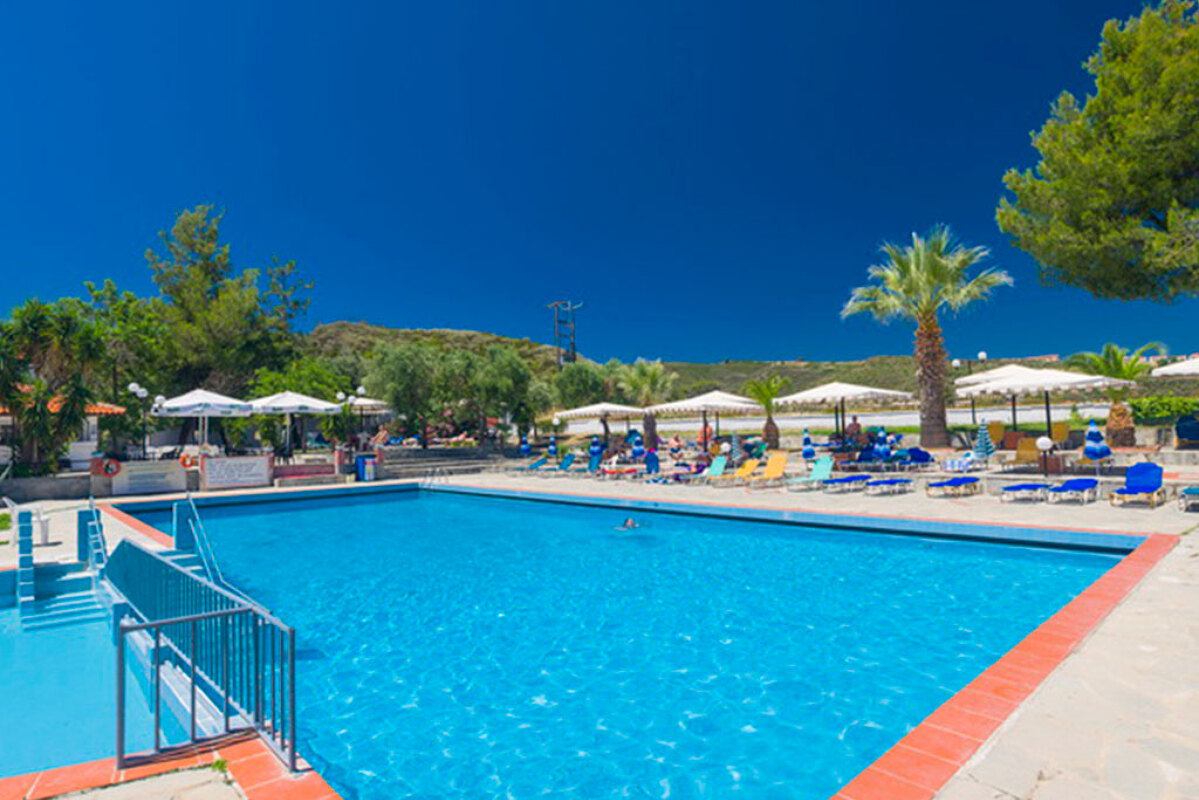 Hilltop Hotel 3* 3