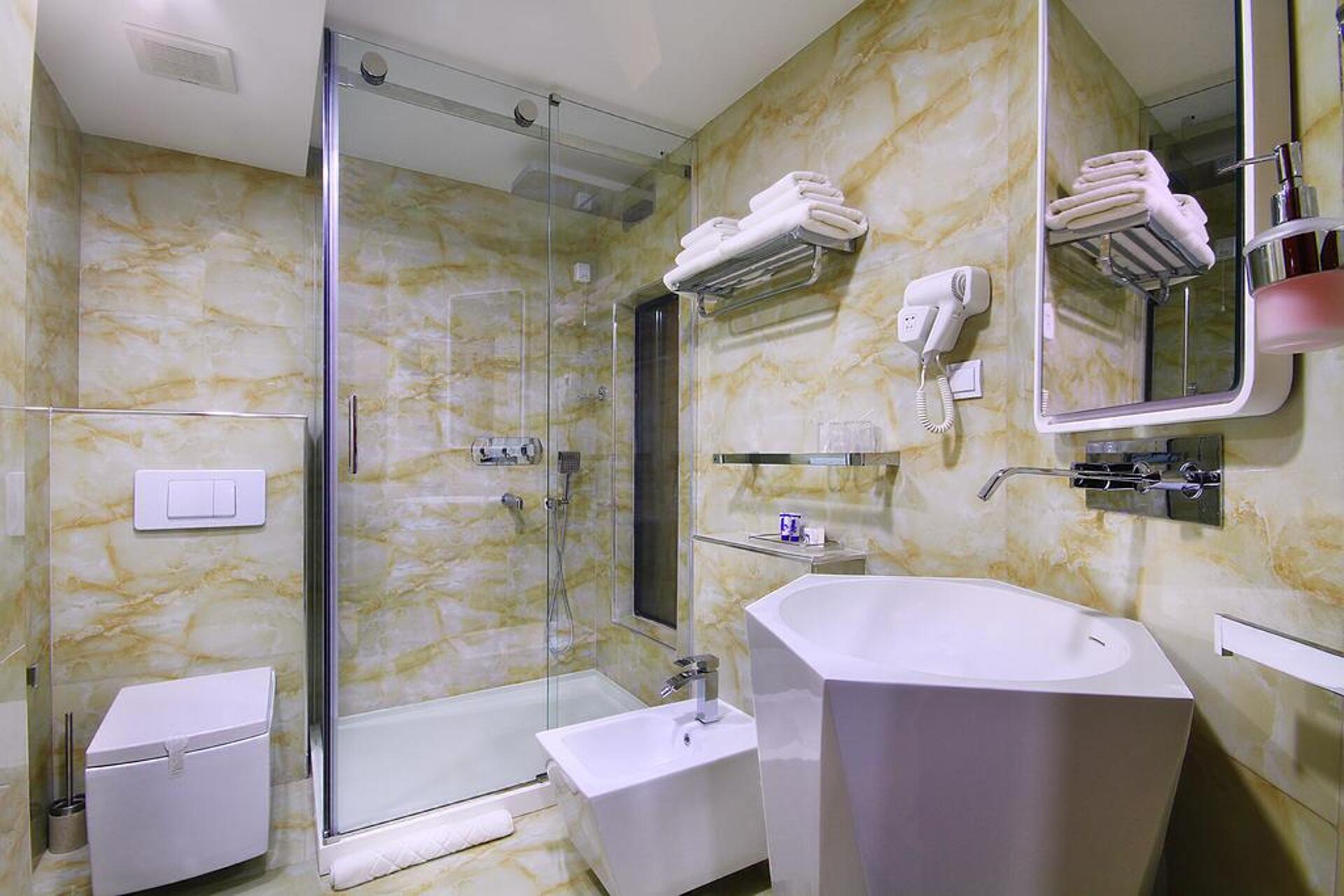 Nadezda Hotel 4* 6