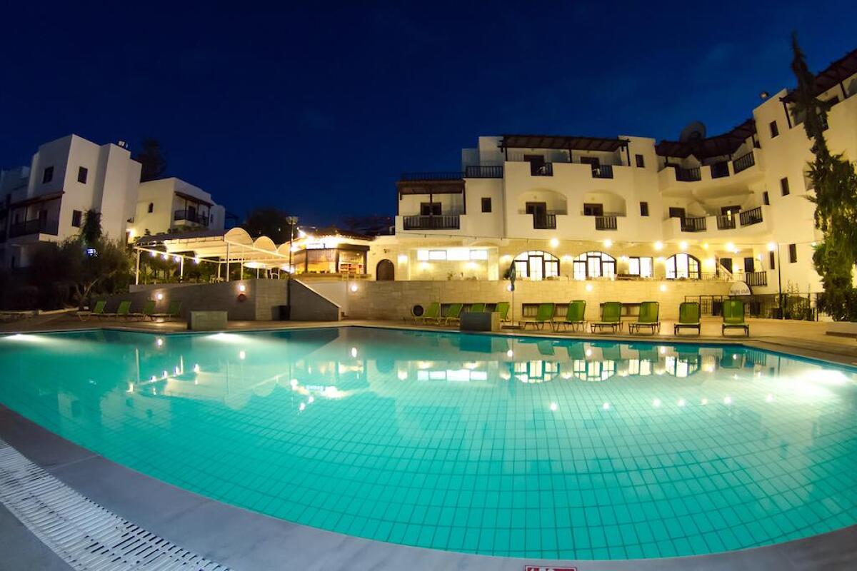 Club Lyda Hotel 3* 0