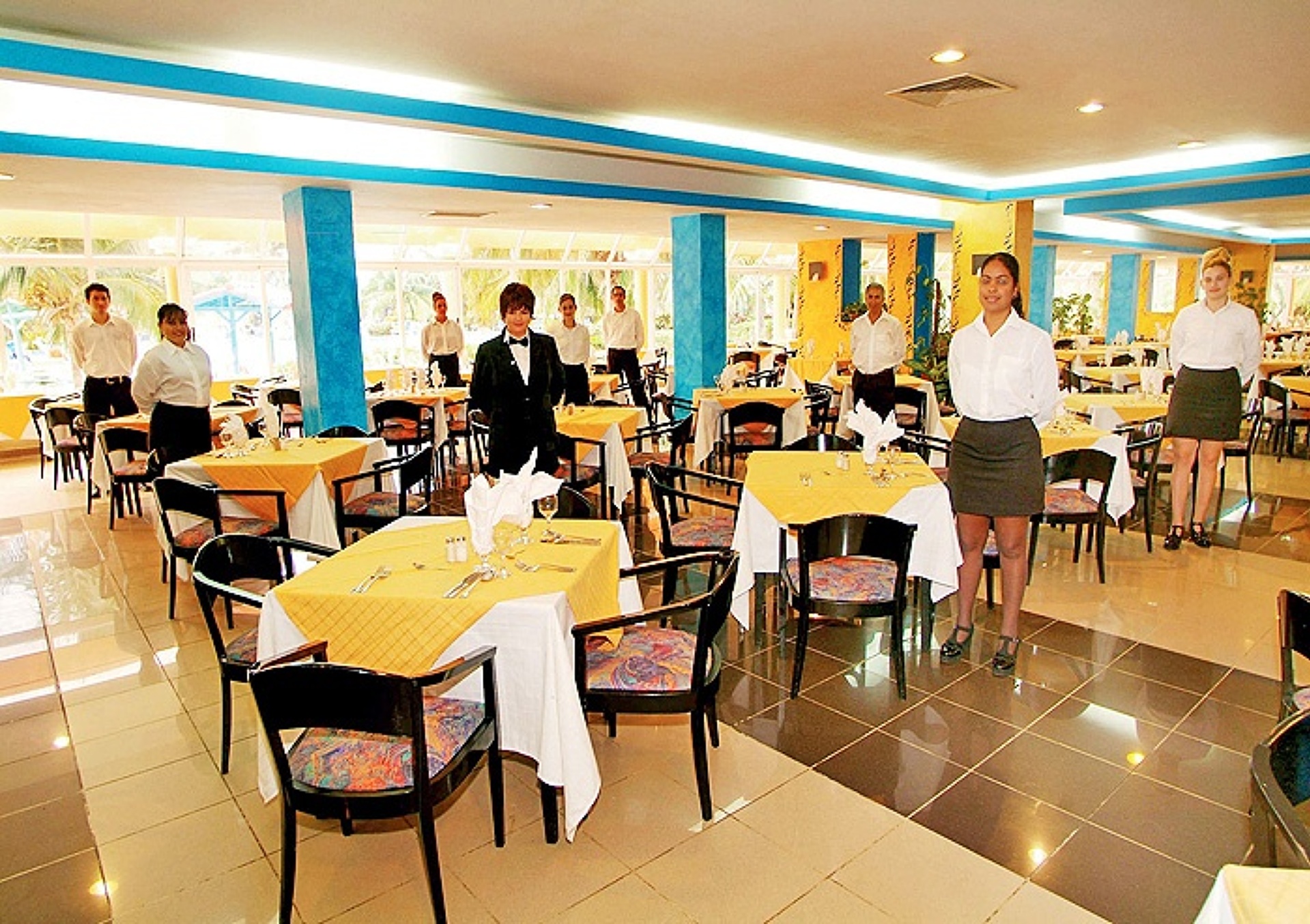 Occidental Arenas Blancas 22