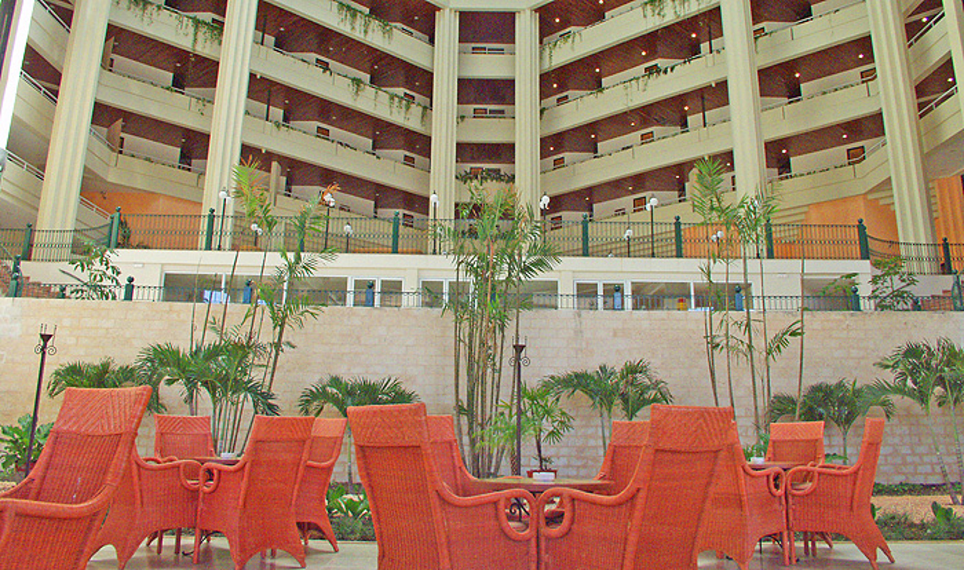 Blau Varadero 1
