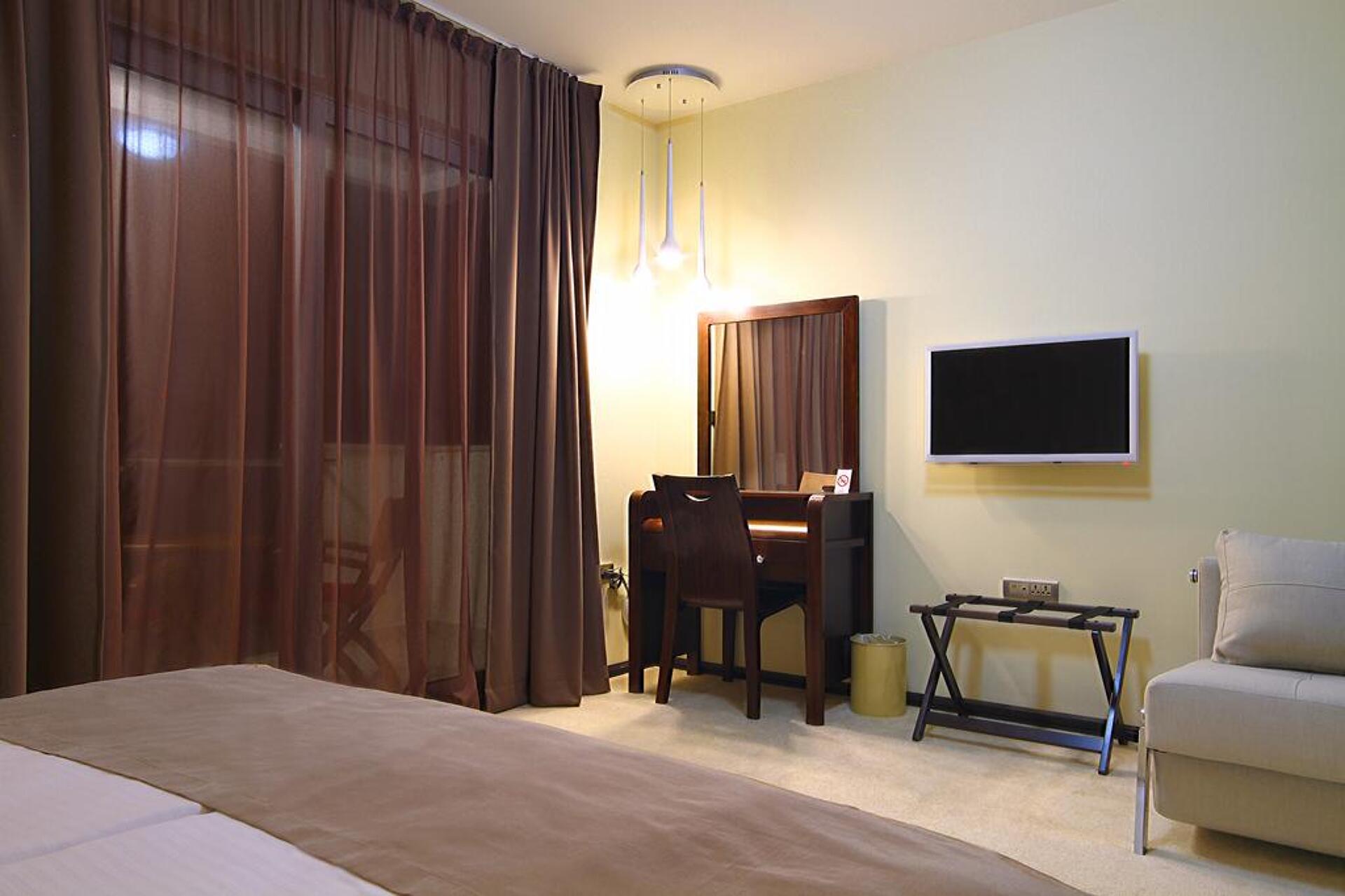 Nadezda Hotel 4* 35