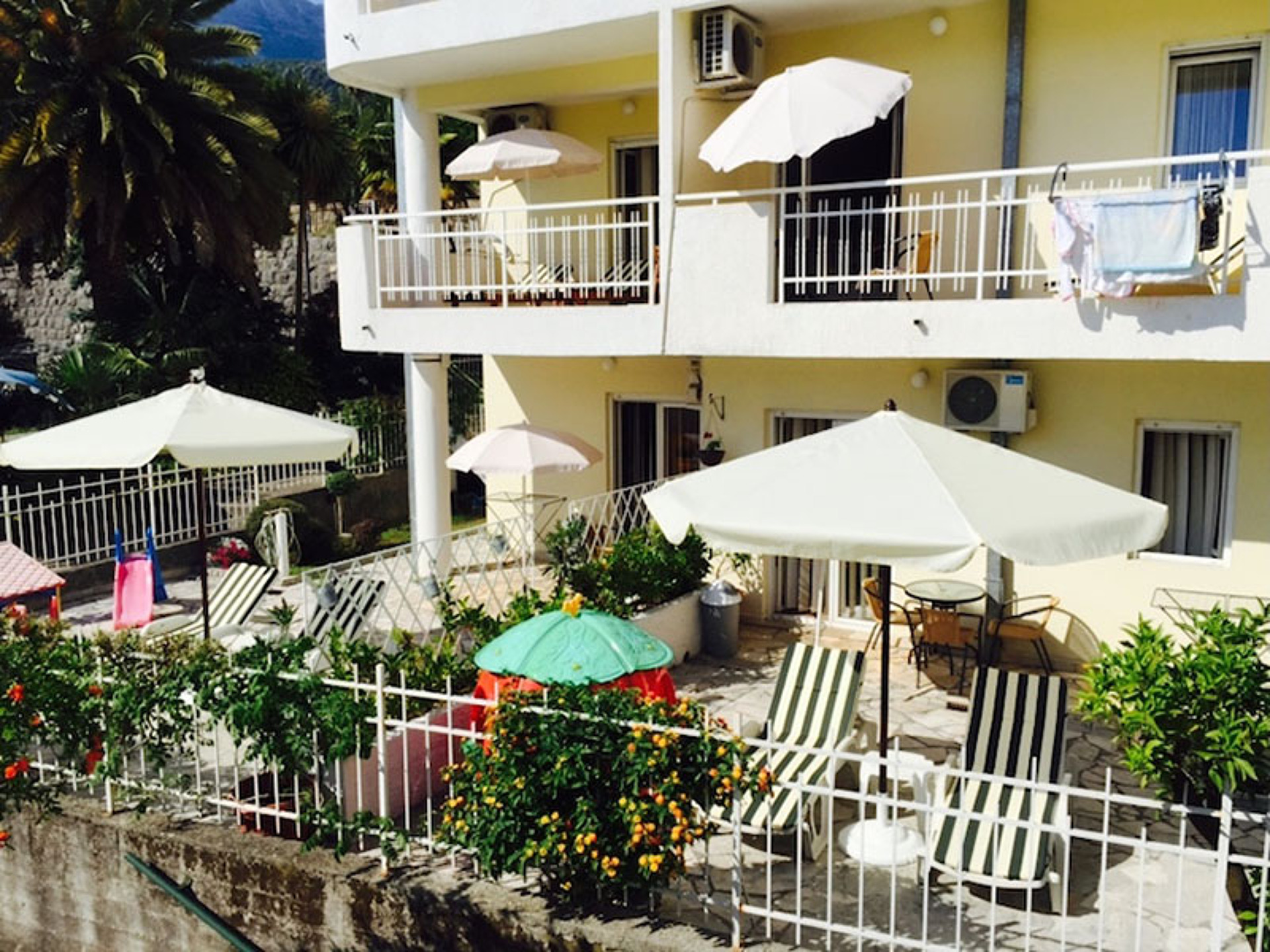 Villa Poznanovic 4* 1
