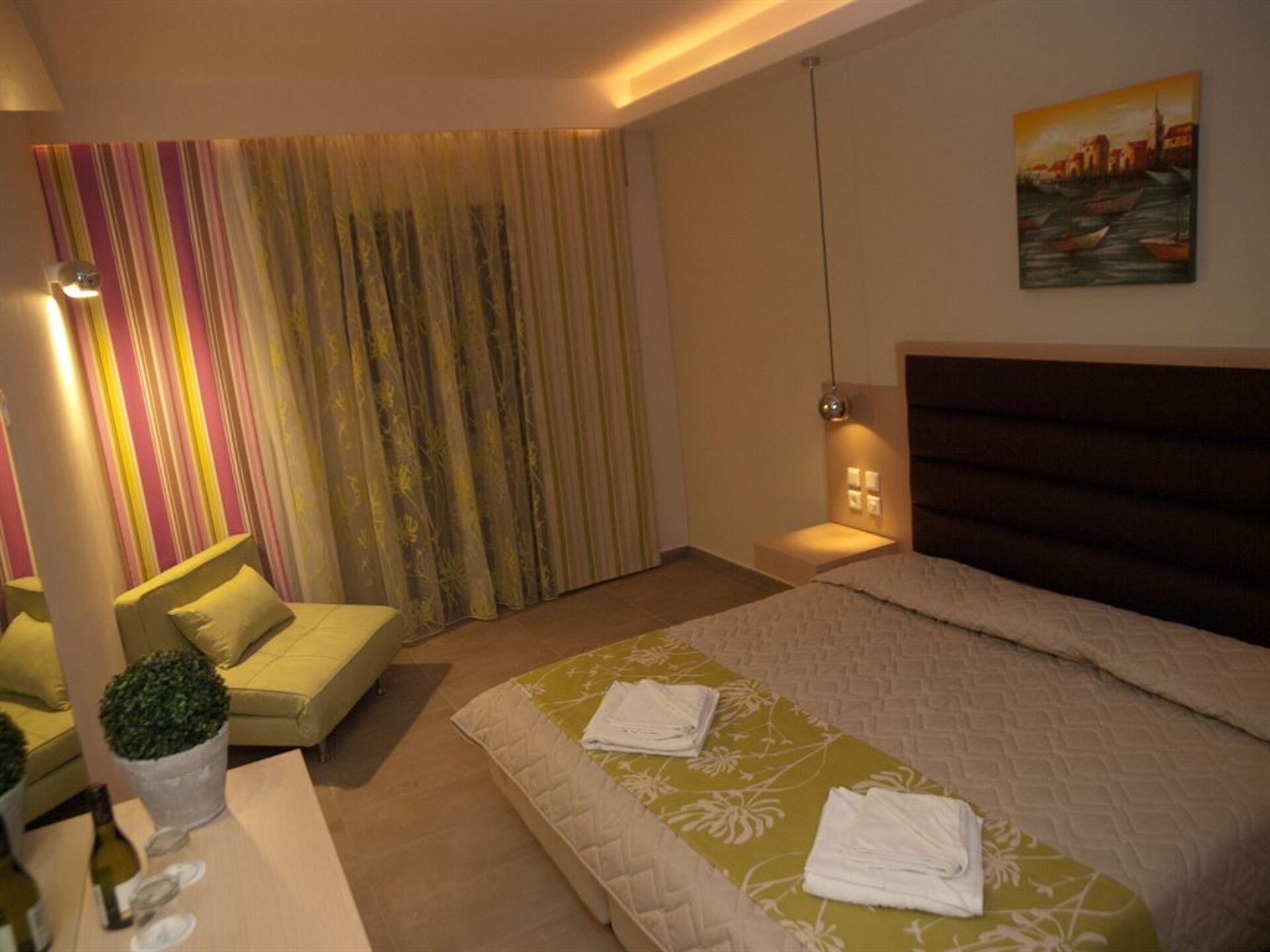 Pantheon Hotel 3* 19