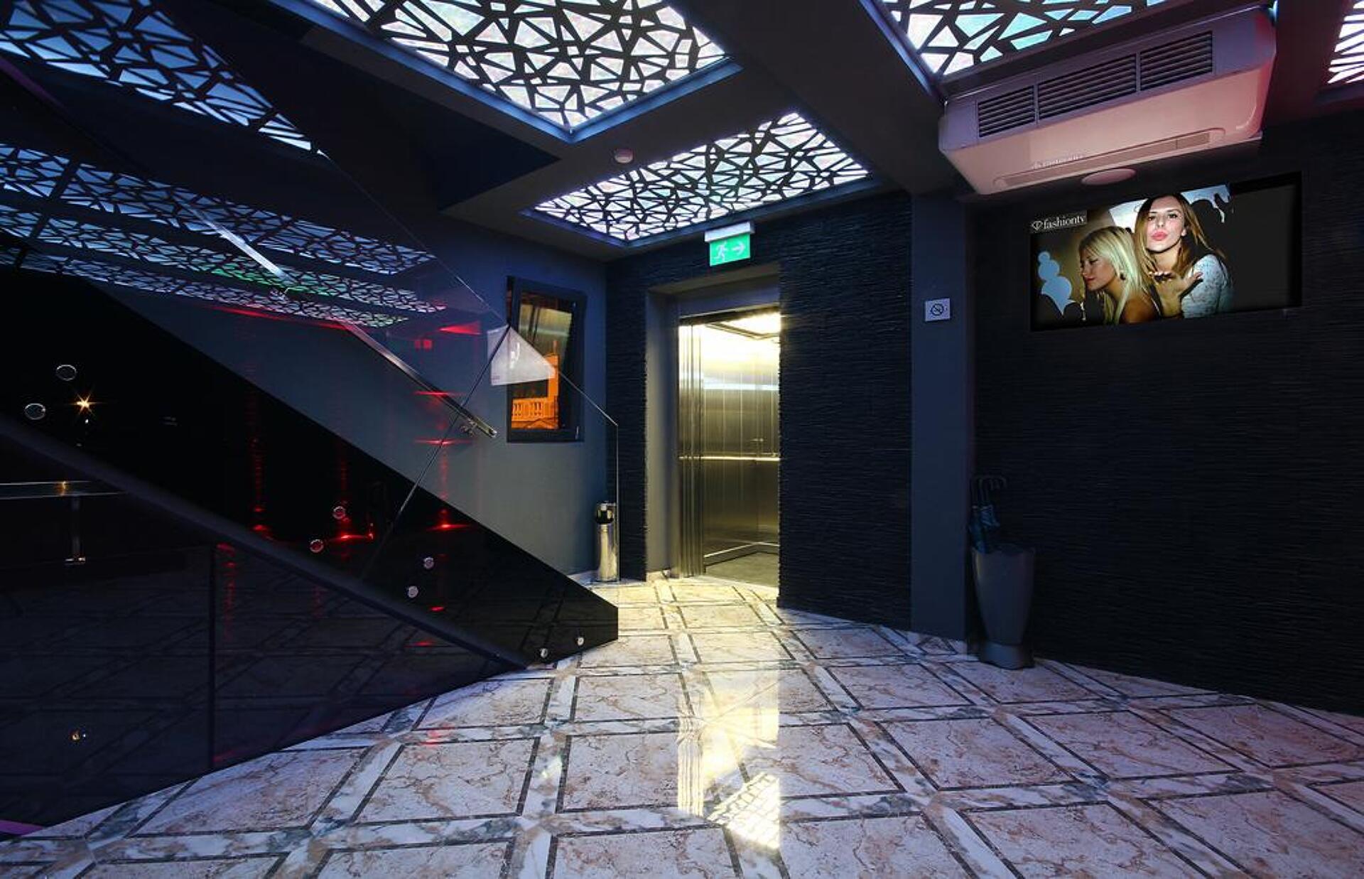 Nadezda Hotel 4* 32