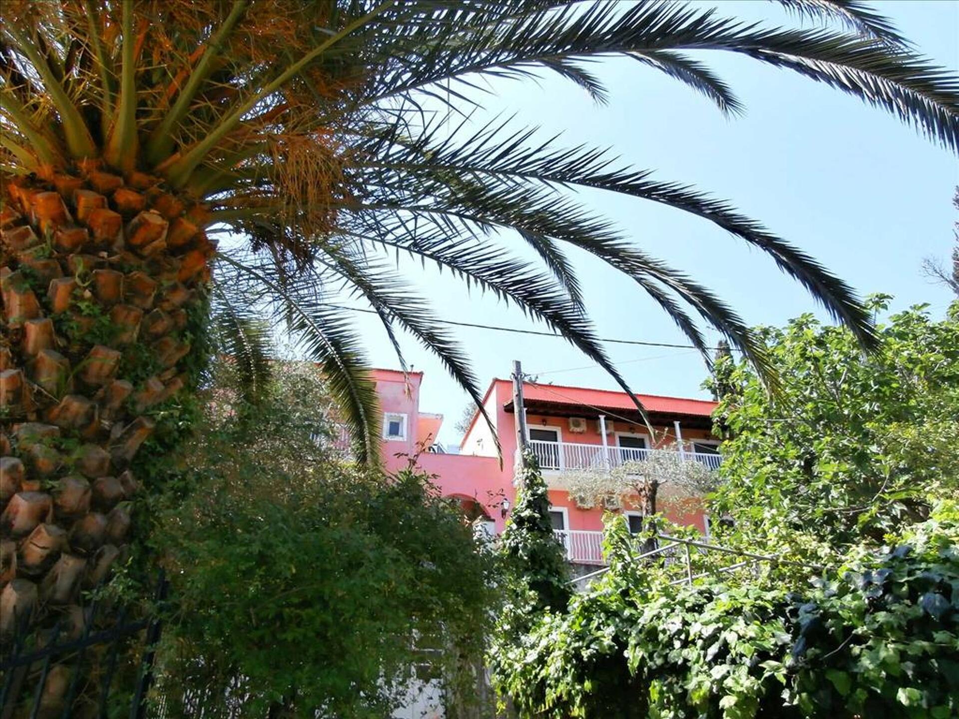 Evi Ariti Apartments 0