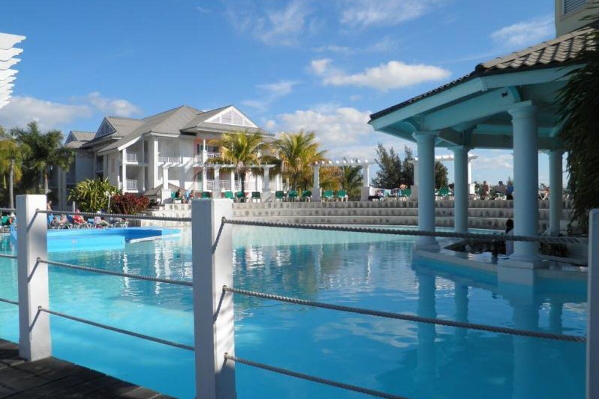 Melia Peninsula Varadero 5* 1