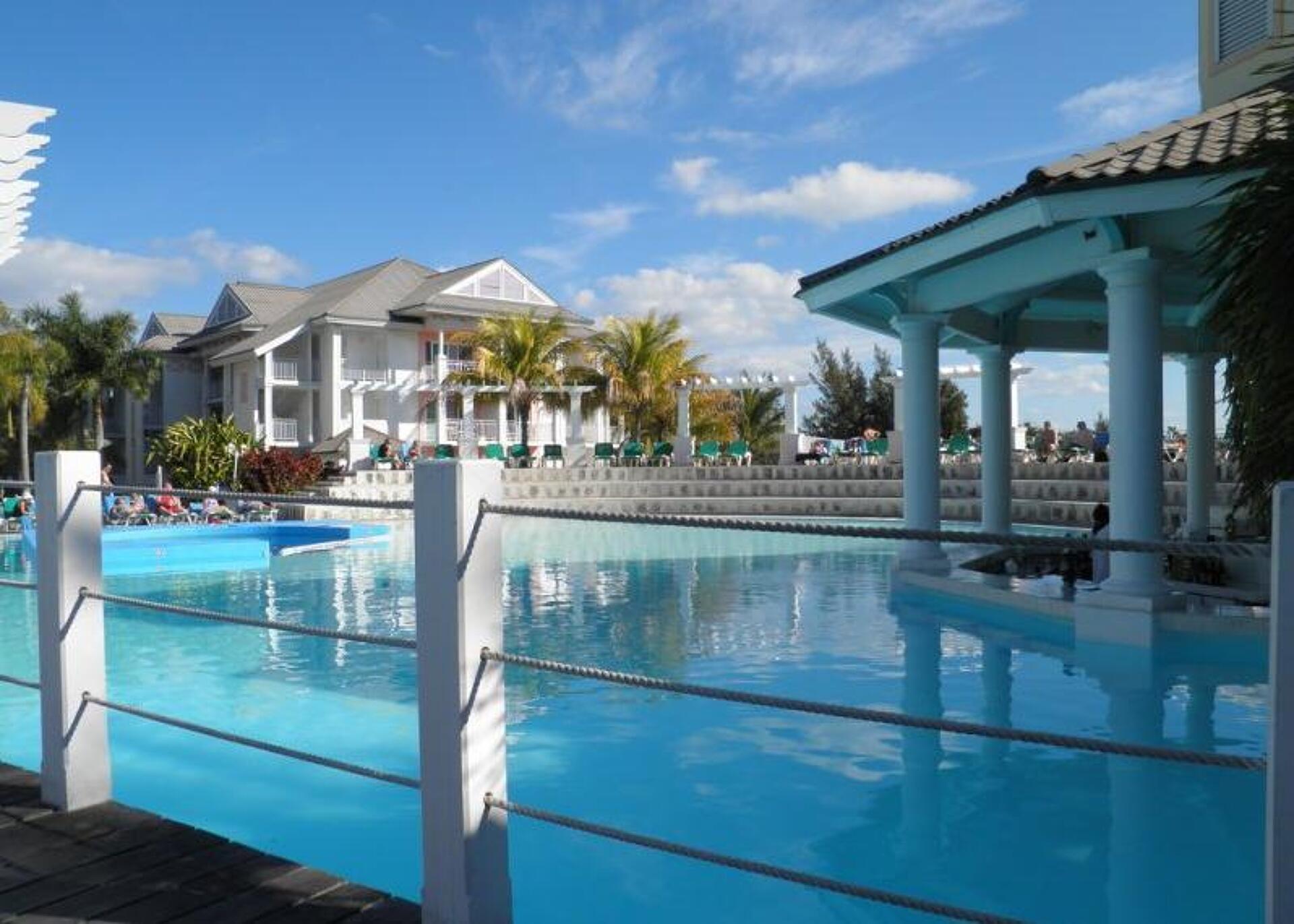 Melia Peninsula Varadero 5* 1