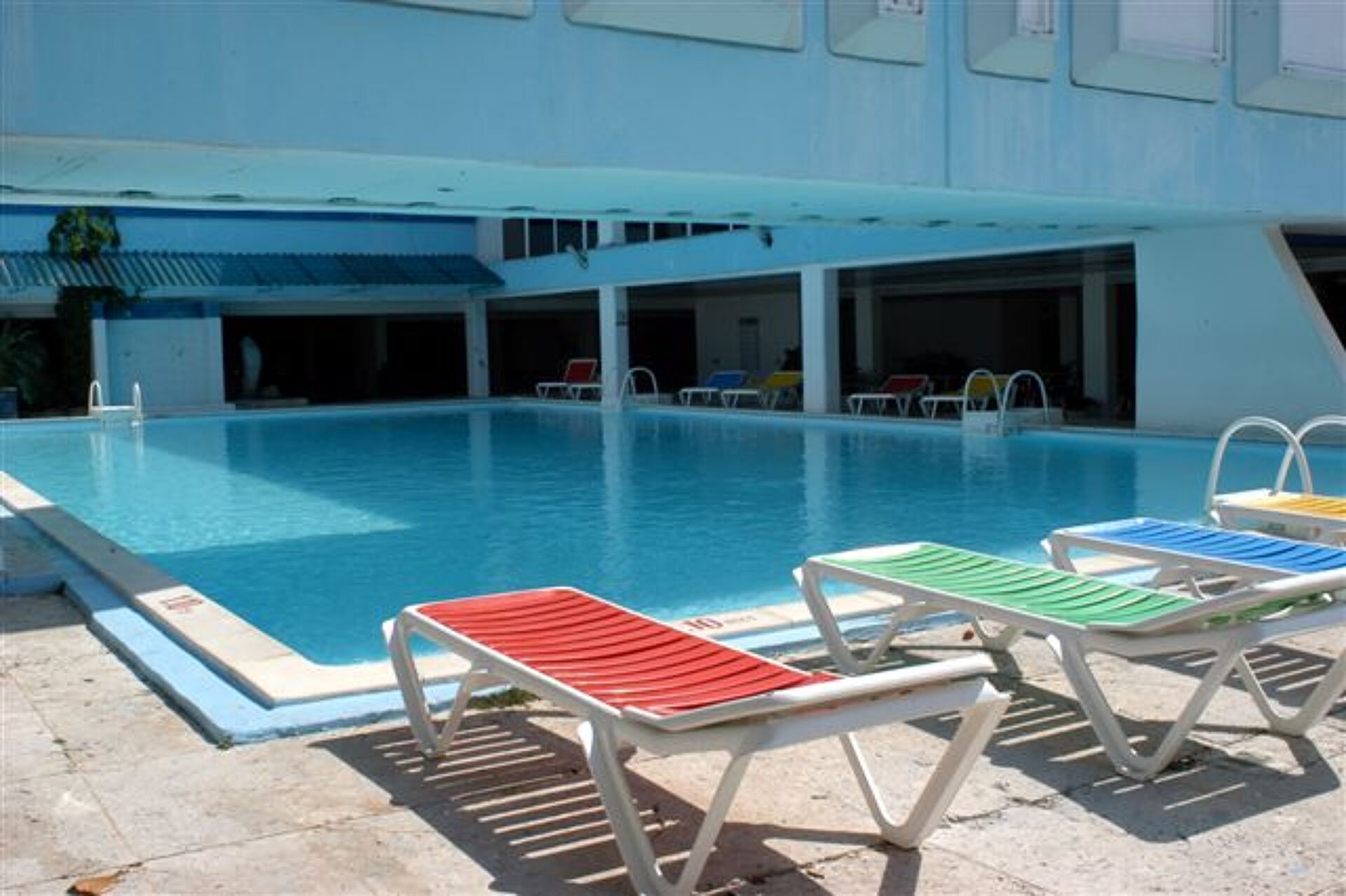 Tropicoco Hotel 2* 0