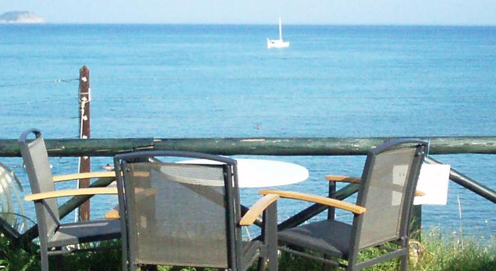 Denise Beach Hotel  4* 12